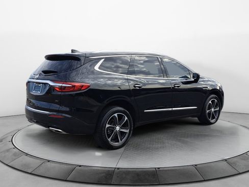 Used 2020 Buick Enclave Essence w/ Sport Touring Edition image 7