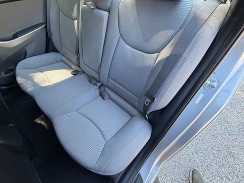 Used 2016 Hyundai Elantra SE FWD image 11