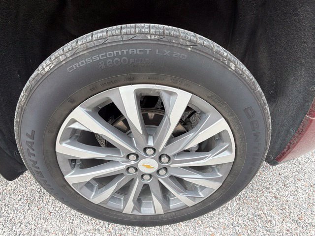 Used 2023 Chevrolet Traverse Premier w/ LPO, Floor Liner Package AWD/4WD image 39