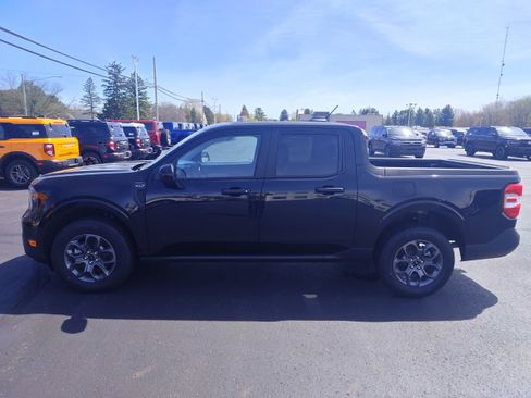 New 2025 Ford Maverick XLT w/ Equipment Group 301A AWD/4WD image 2