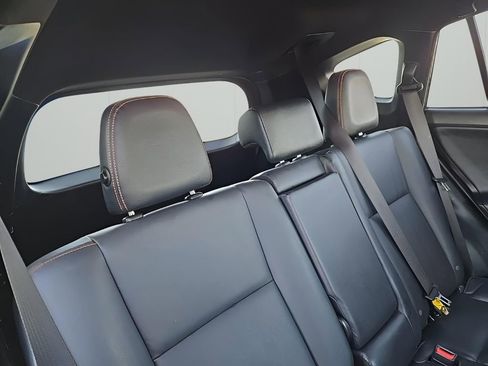 Used 2016 Toyota RAV4 SE image 17