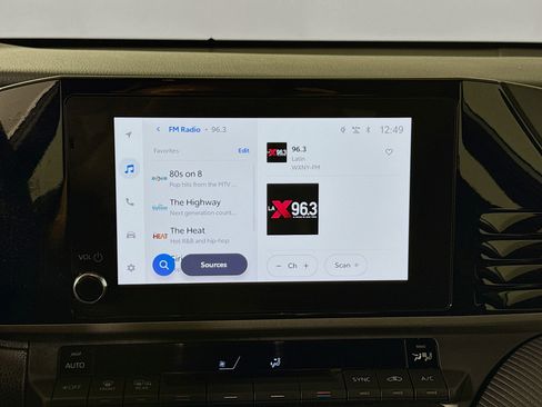 Certified 2025 Toyota Camry SE image 14