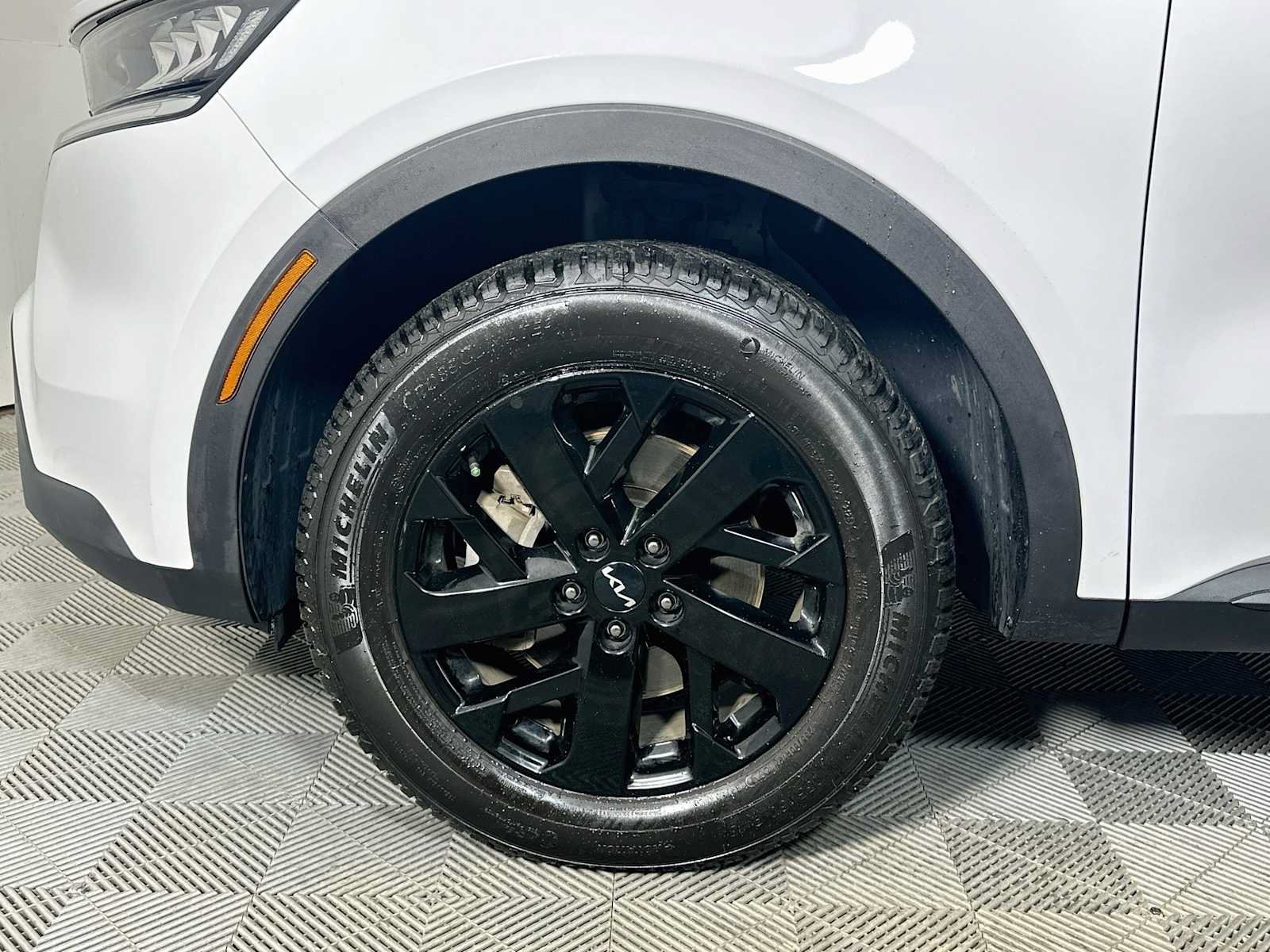 Used 2022 Kia Sorento S AWD/4WD image 30