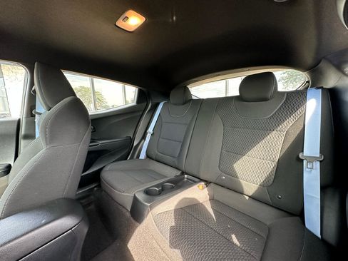 Used 2020 Hyundai Veloster N w/ Performance Package image 14