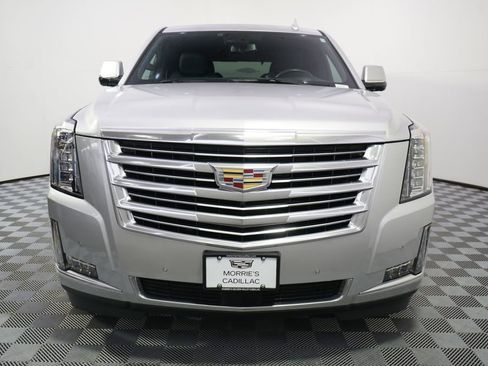 Used 2020 Cadillac Escalade Platinum AWD/4WD image 10