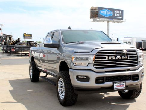Used 2024 RAM 3500 Laramie w/ Sport Appearance Package image 38