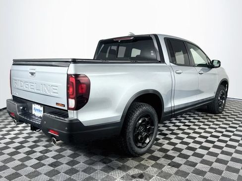 Certified 2025 Honda Ridgeline TrailSport+ image 7