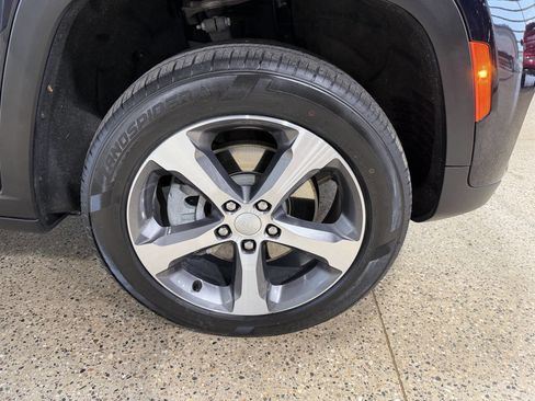 Used 2022 Jeep Grand Cherokee Limited 4xe image 39