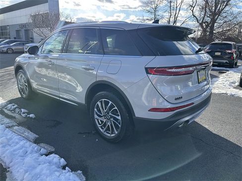 Certified 2022 Lincoln Corsair AWD w/ Equipment Group 101A image 7