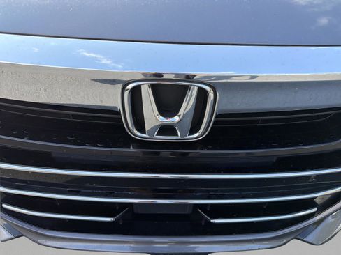Used 2022 Honda Accord Touring image 15