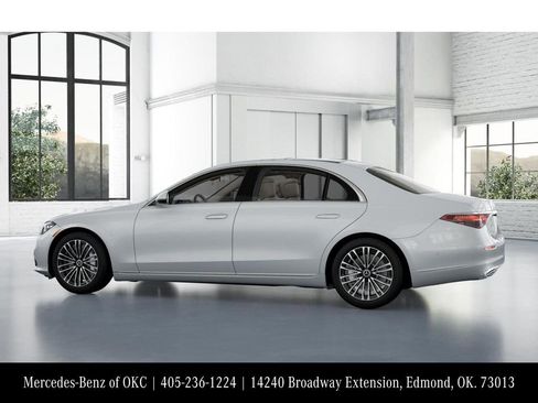 New 2026 Mercedes-Benz S 580 4MATIC Sedan image 32