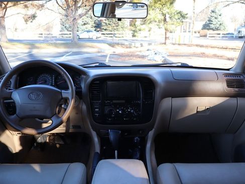 Used 1999 Toyota Land Cruiser image 17