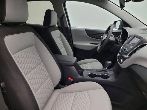 Used 2020 Chevrolet Equinox LT FWD image 21