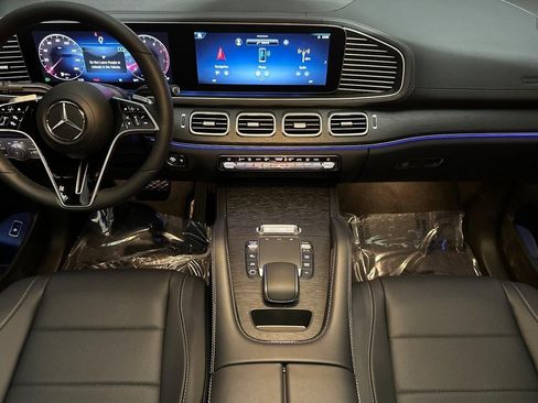 New 2026 Mercedes-Benz GLE 450 4MATIC Coupe image 17
