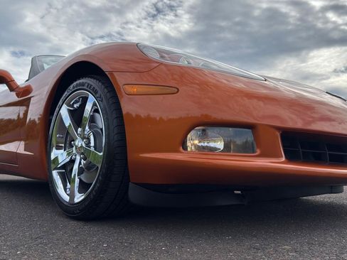 Used 2008 Chevrolet Corvette Convertible w/ Preferred Equipment Group RWD image 34