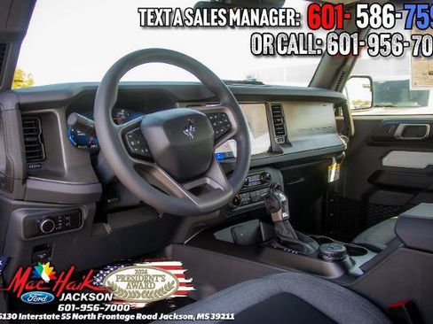 New 2025 Ford Bronco Base w/ Sasquatch Package image 7