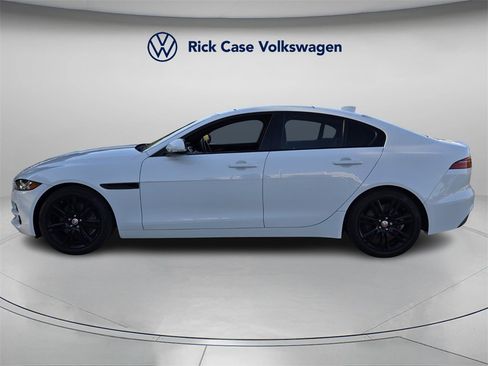 Used 2020 Jaguar XE S image 4