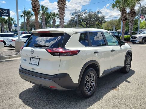 Used 2023 Nissan Rogue S FWD image 4
