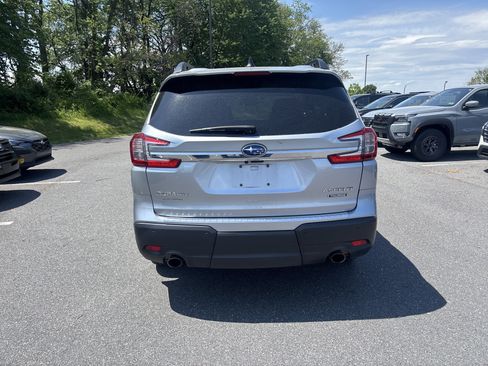 Used 2023 Subaru Ascent Touring AWD/4WD image 18