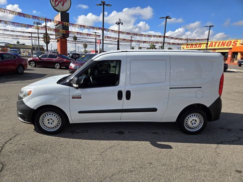Used 2019 RAM ProMaster City Tradesman image 2