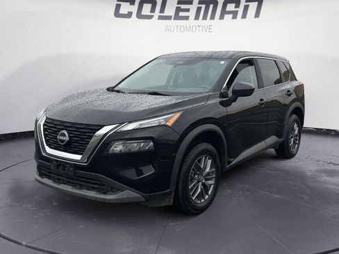Used 2023 Nissan Rogue S image 1