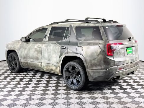 Used 2021 GMC Acadia SLT w/ Elevation Edition image 6