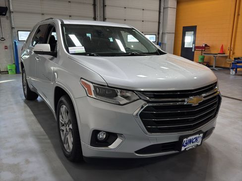 Used 2019 Chevrolet Traverse Premier image 7