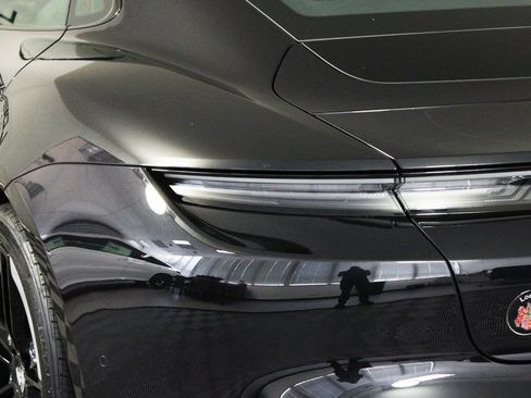 Certified 2025 Porsche Taycan image 13