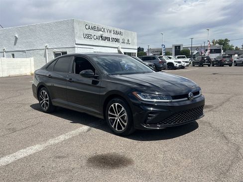 New 2025 Volkswagen Jetta Sport image 4