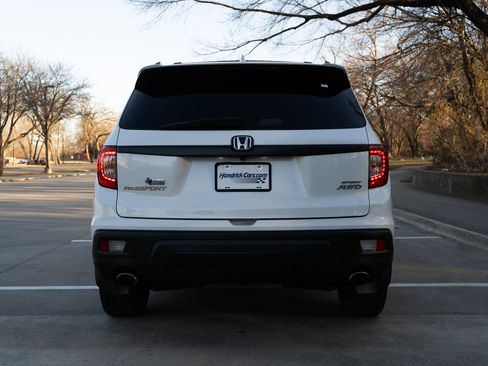 Used 2021 Honda Passport Sport image 8