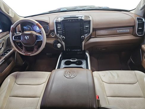 Used 2019 RAM 1500 Laramie image 9