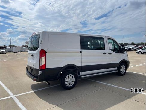 Used 2025 Ford Transit 250 Low Roof w/ Exterior Upgrade Package RWD image 2