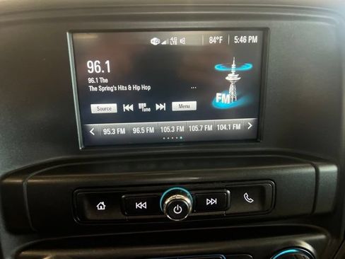 Used 2018 Chevrolet Silverado 1500 Custom w/ Custom Value Package AWD/4WD image 16