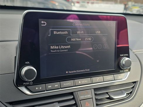 Certified 2019 Nissan Altima 2.5 SV image 18