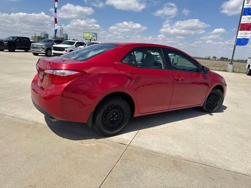 Used 2014 Toyota Corolla LE FWD image 5