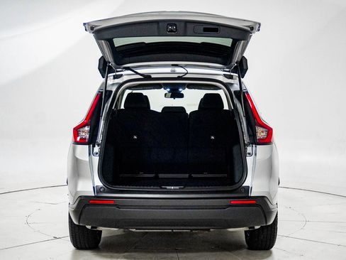 Used 2025 Honda CR-V LX image 8