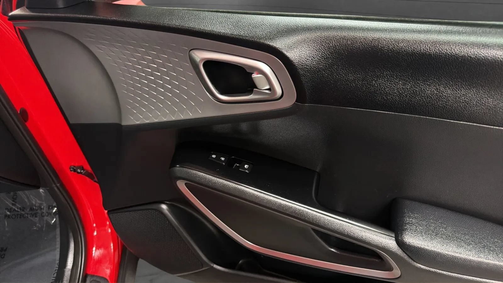 Used 2023 Kia Soul LX w/ Option Group 015 FWD image 17