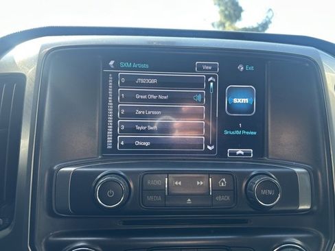 Used 2018 Chevrolet Silverado 1500 LT w/ All Star Edition image 10