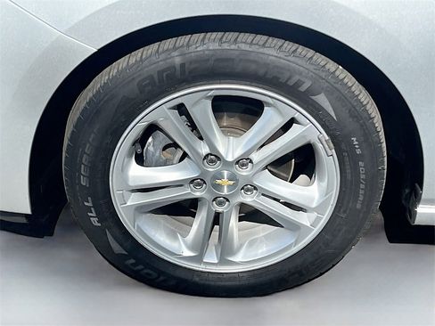Used 2018 Chevrolet Cruze LT image 28