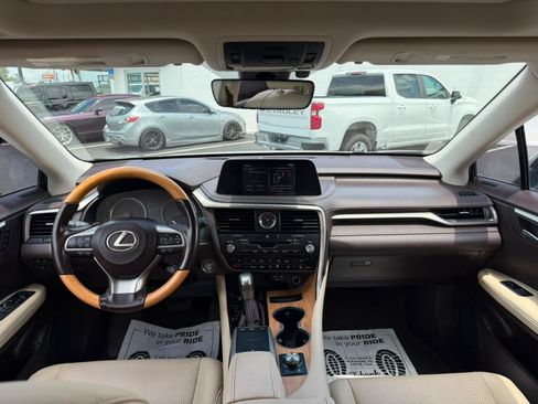 Used 2020 Lexus RX 350L FWD w/ Premium Package image 9