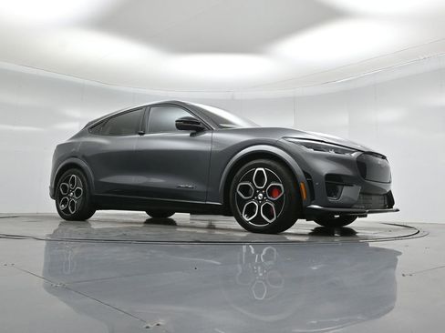 Certified 2023 Ford Mustang Mach-E GT image 4