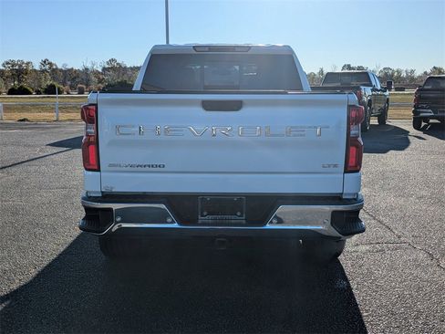Used 2020 Chevrolet Silverado 1500 LTZ w/ LTZ Premium Package image 5