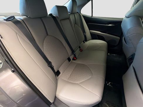 Used 2023 Toyota Camry XSE image 14