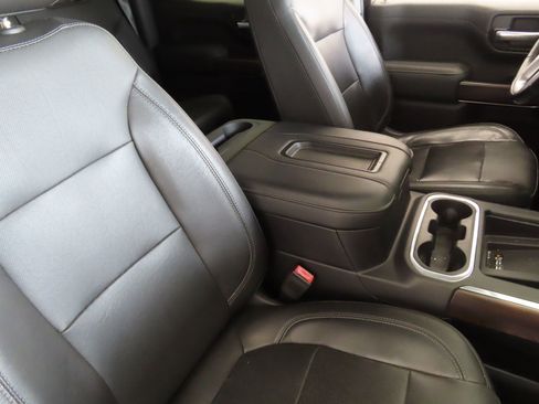 Used 2019 GMC Sierra 1500 SLT image 28