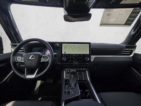 Used 2025 Lexus GX 550 w/ Cold Area Package image 19