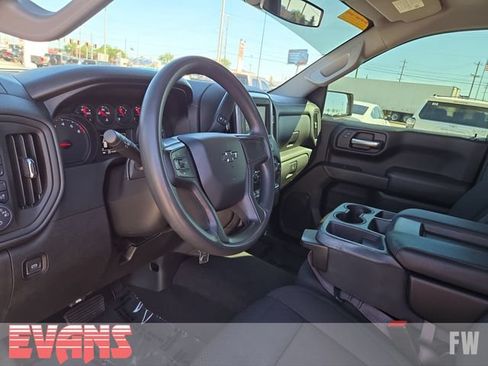 Used 2021 Chevrolet Silverado 1500 Custom Trail Boss AWD/4WD image 19