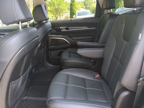 Used 2023 Kia Telluride SX FWD image 13