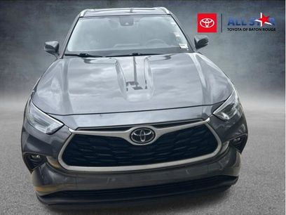 Used 2023 Toyota Highlander XLE