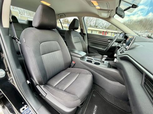 Used 2019 Nissan Altima 2.5 S image 16
