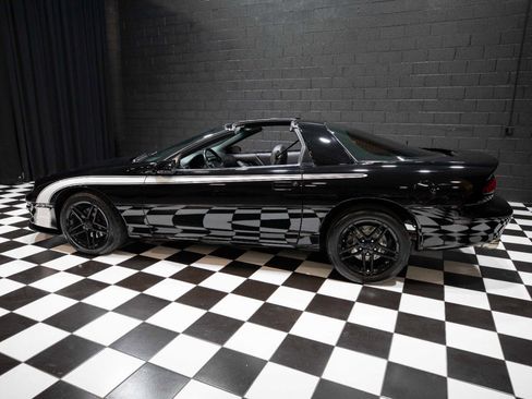 Used 2002 Chevrolet Camaro Z28 w/ Preferred Equipment Group 2 image 25